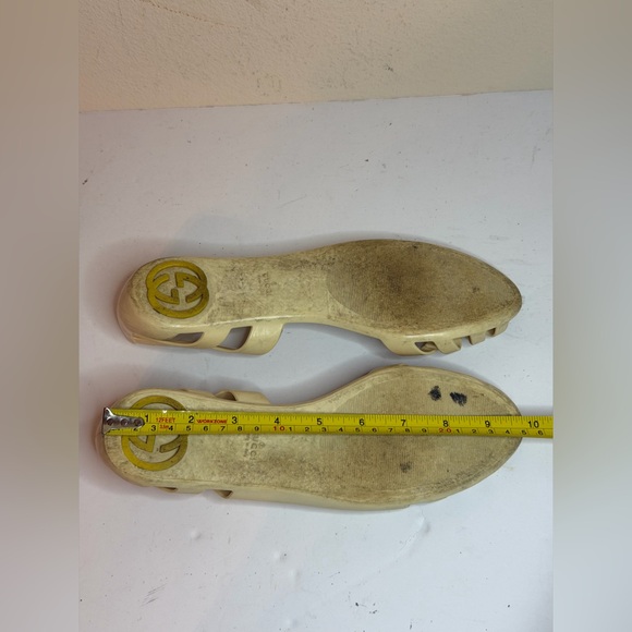 Gucci Interlocking GG jelly ballet flats in a light yellow Project - Picture 4 of 6